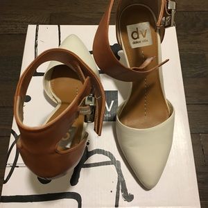 dolce vita white and tan heels